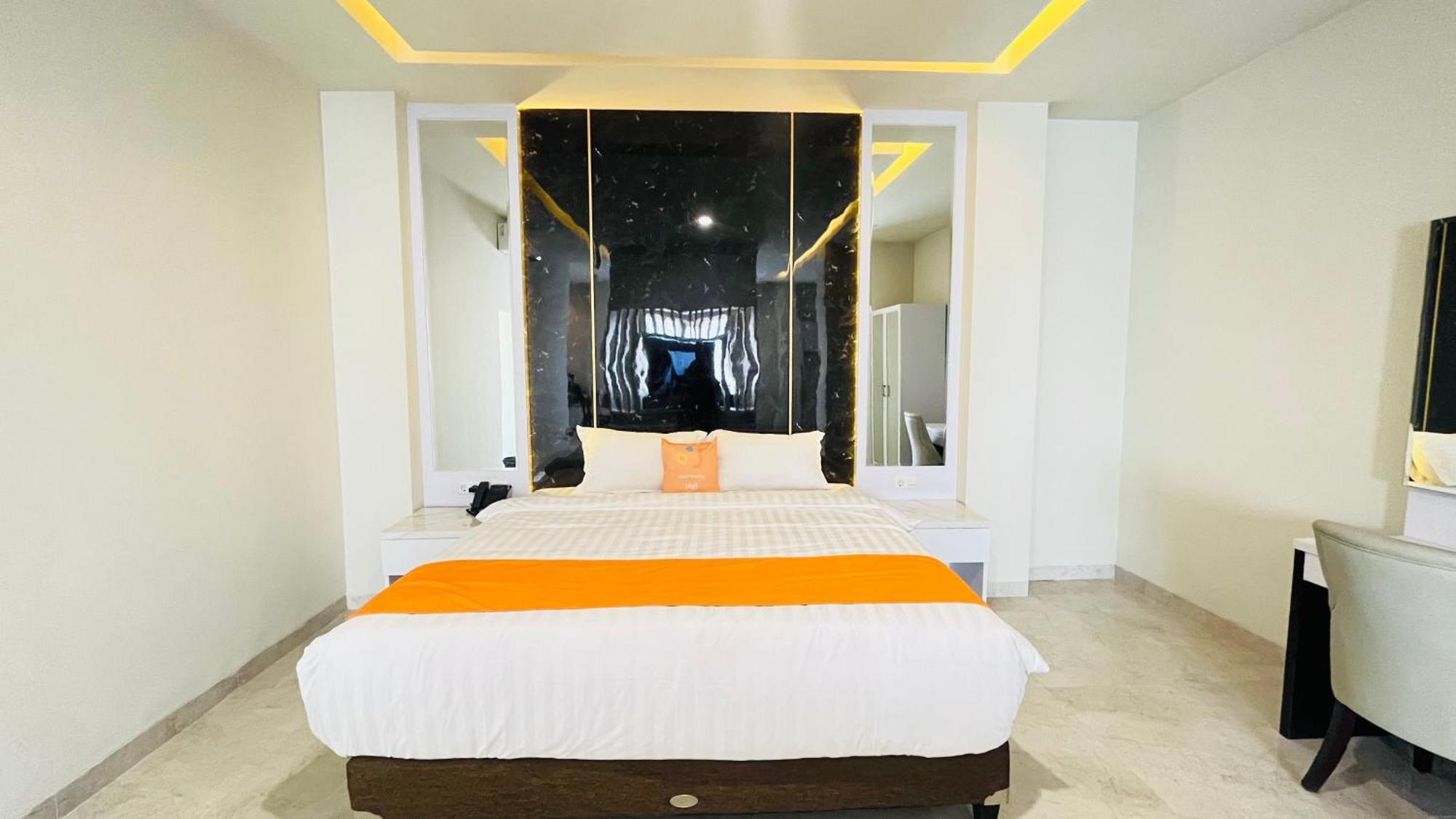 Sans Hotel 88 Andalan Surabaya By Reddoorz Eksteriør billede