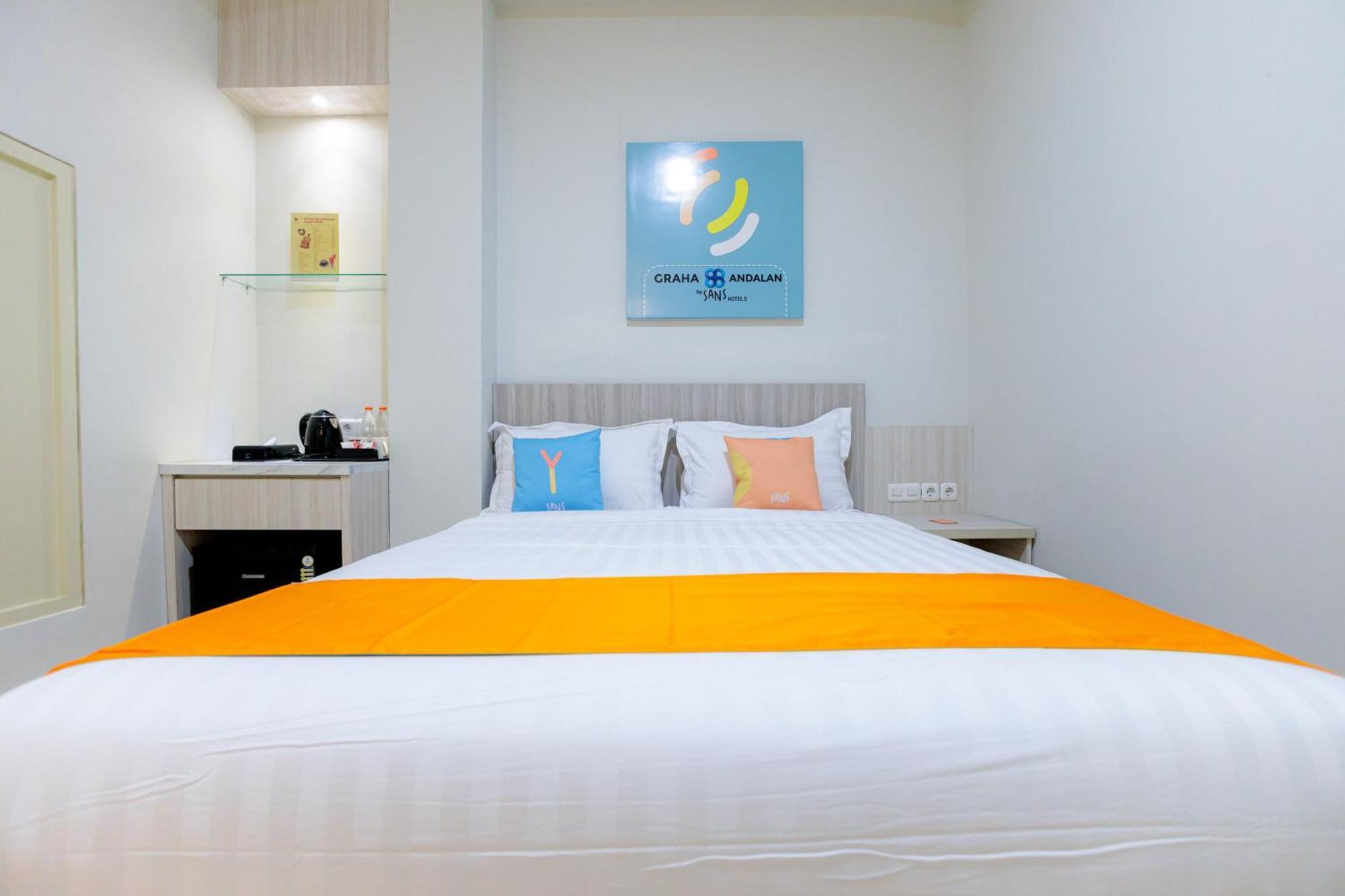 Sans Hotel 88 Andalan Surabaya By Reddoorz Eksteriør billede