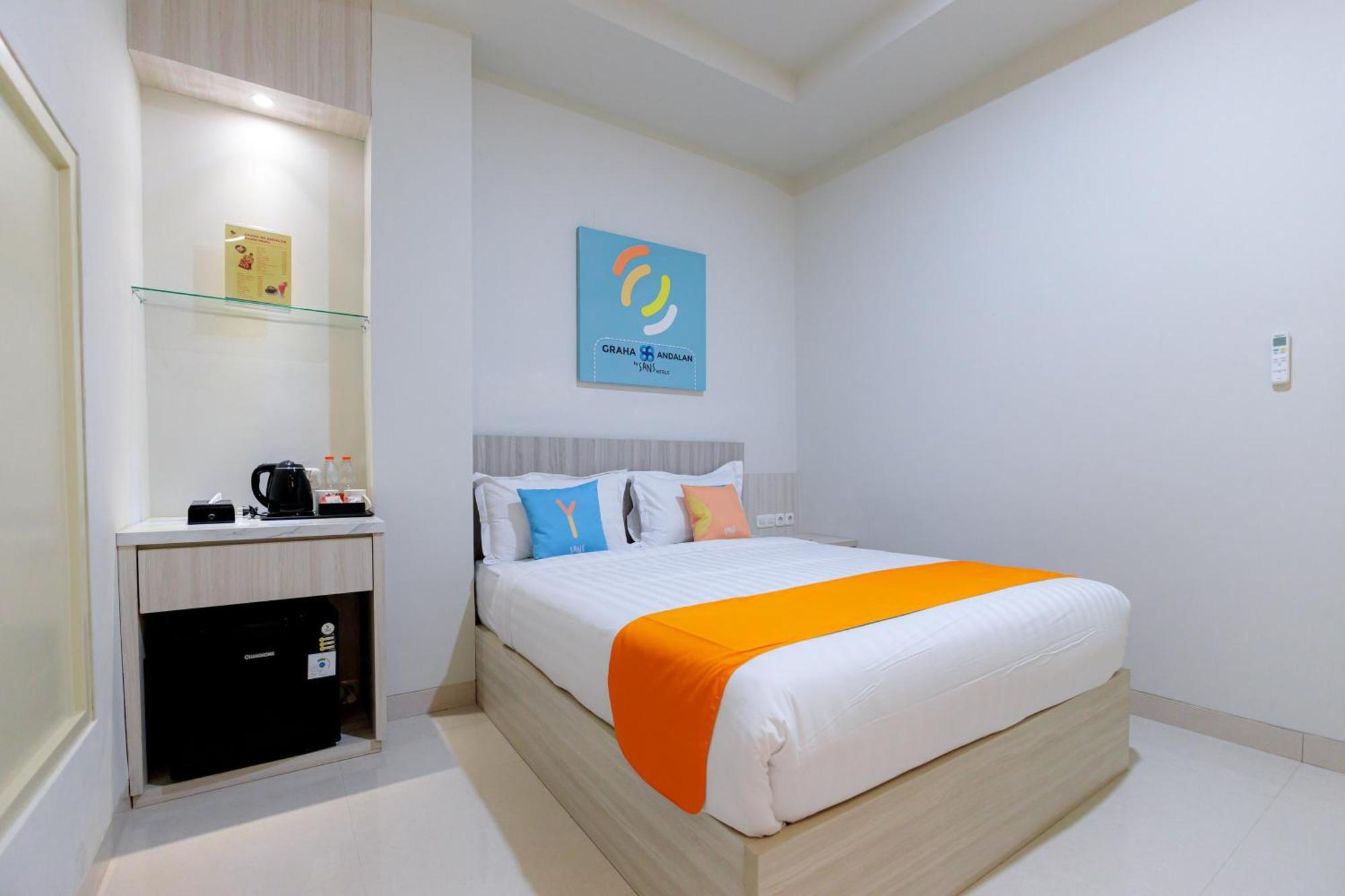 Sans Hotel 88 Andalan Surabaya By Reddoorz Eksteriør billede