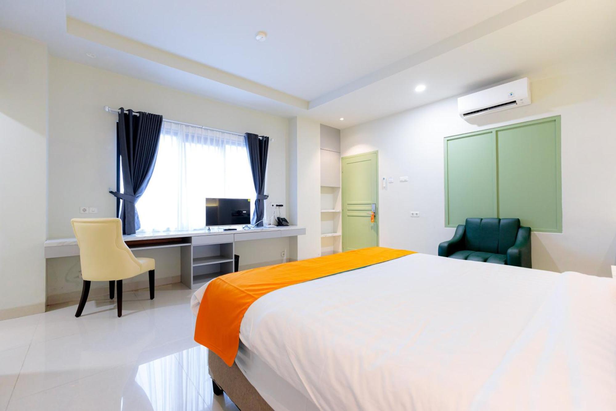 Sans Hotel 88 Andalan Surabaya By Reddoorz Eksteriør billede
