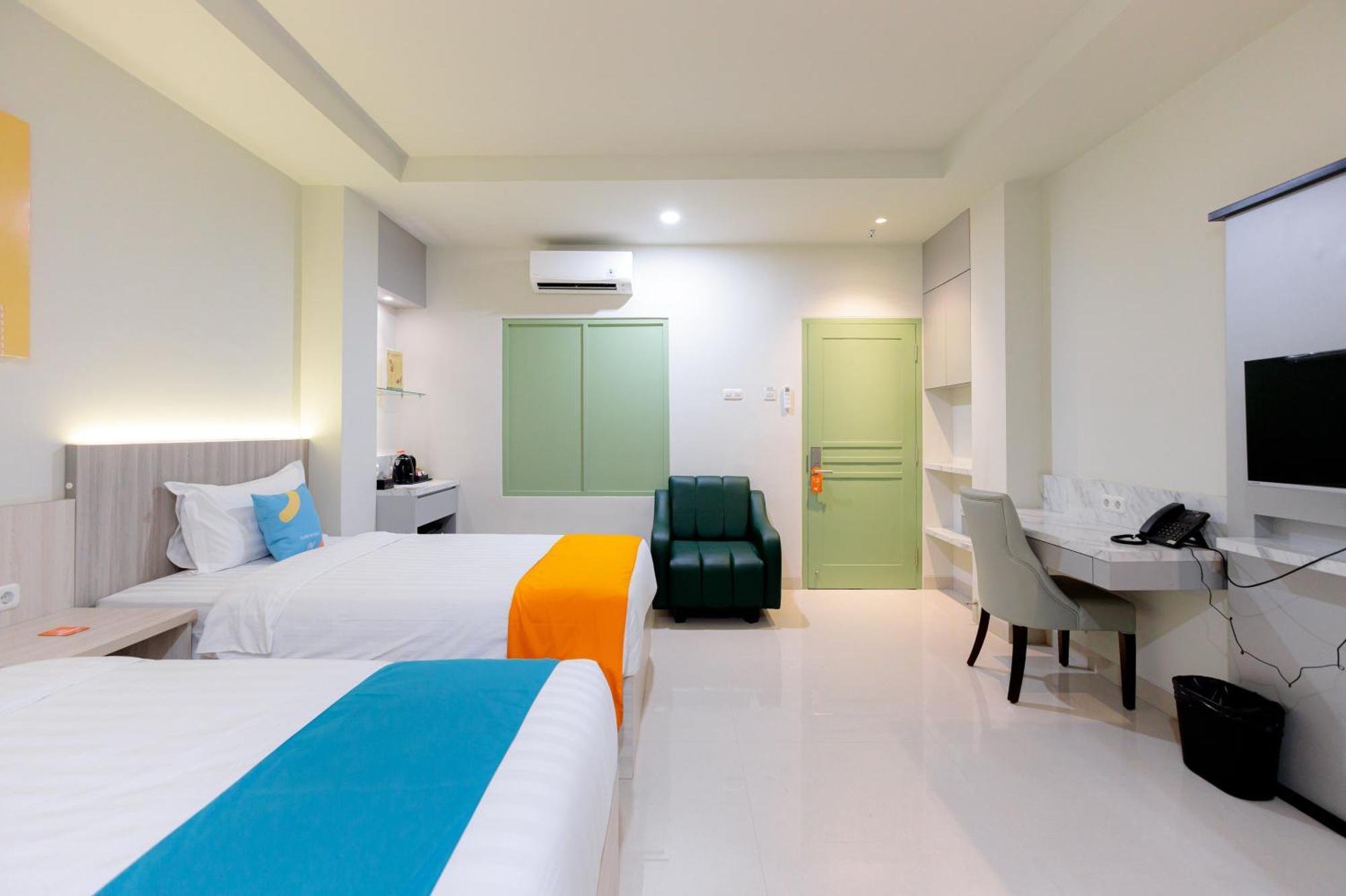 Sans Hotel 88 Andalan Surabaya By Reddoorz Eksteriør billede