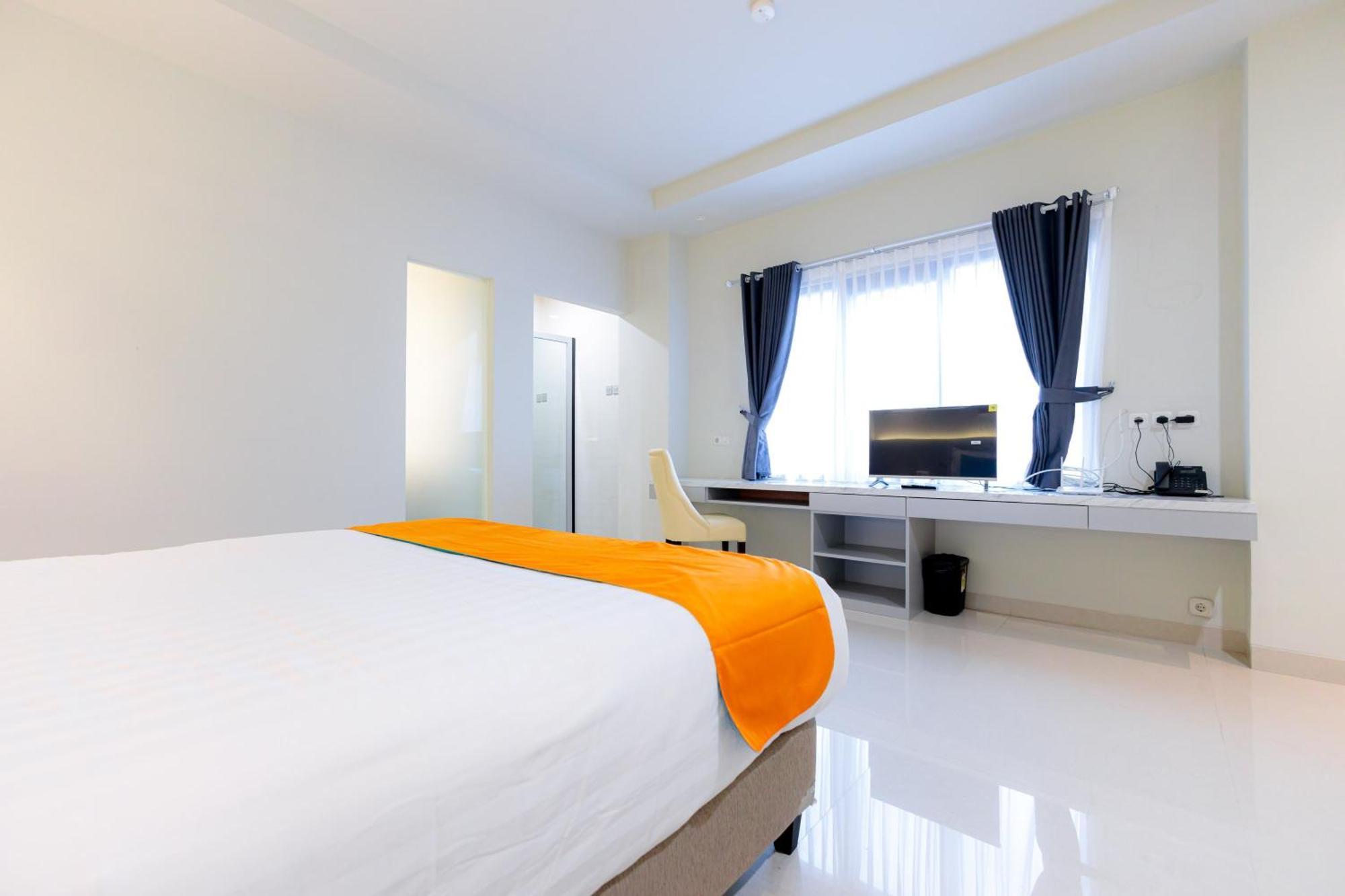 Sans Hotel 88 Andalan Surabaya By Reddoorz Eksteriør billede