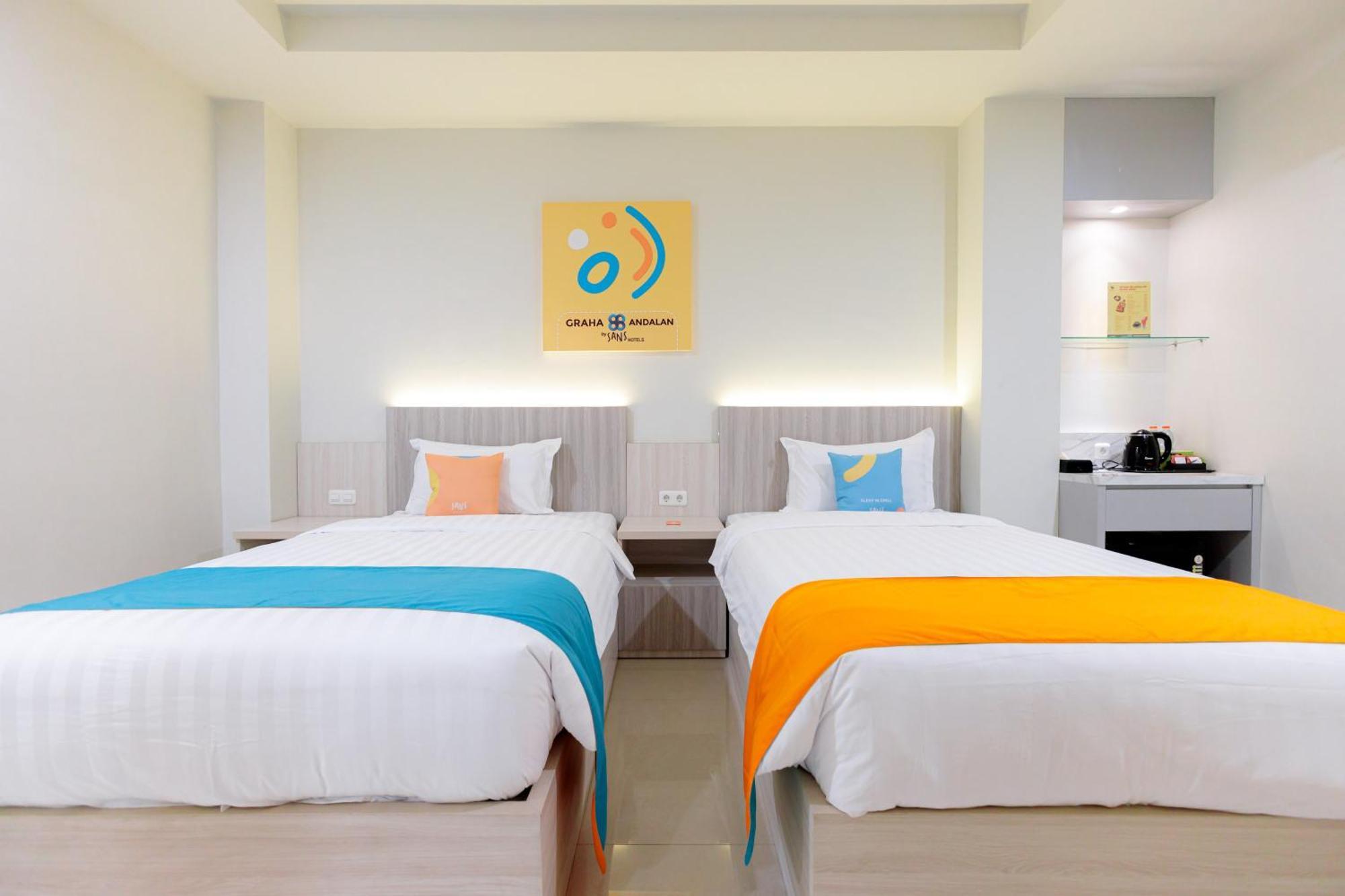 Sans Hotel 88 Andalan Surabaya By Reddoorz Eksteriør billede