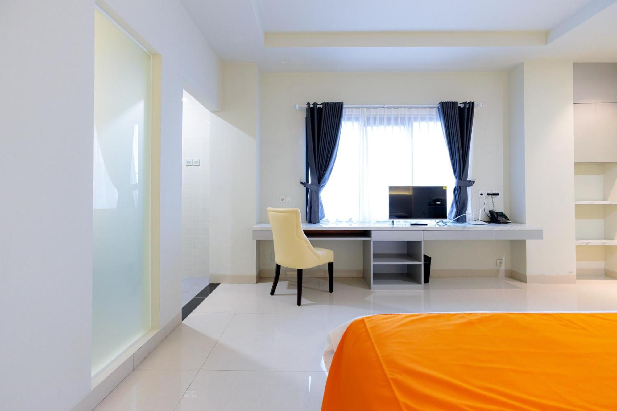 Sans Hotel 88 Andalan Surabaya By Reddoorz Eksteriør billede