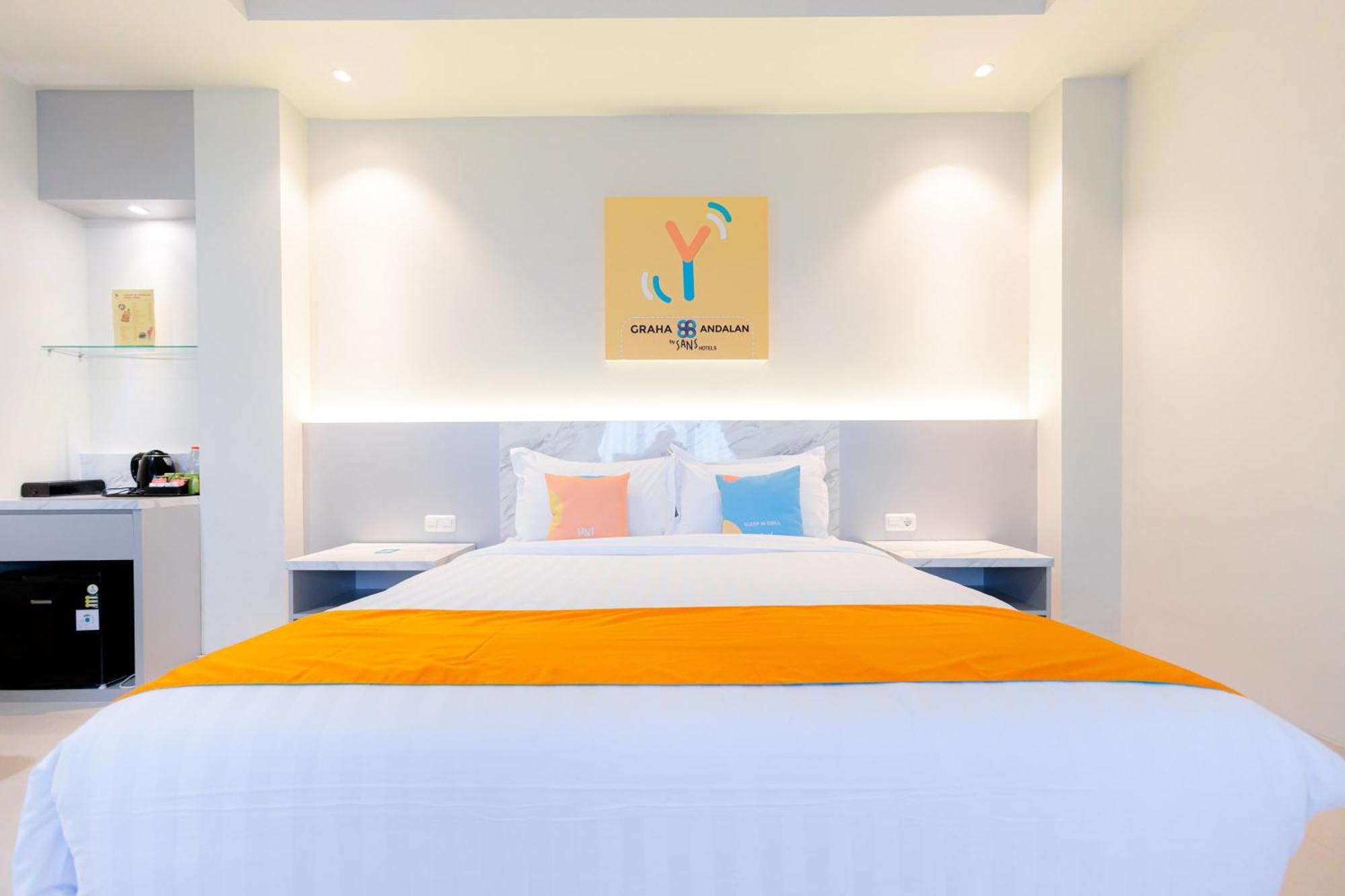 Sans Hotel 88 Andalan Surabaya By Reddoorz Eksteriør billede